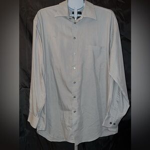Men's Grey Button-Up Shirt